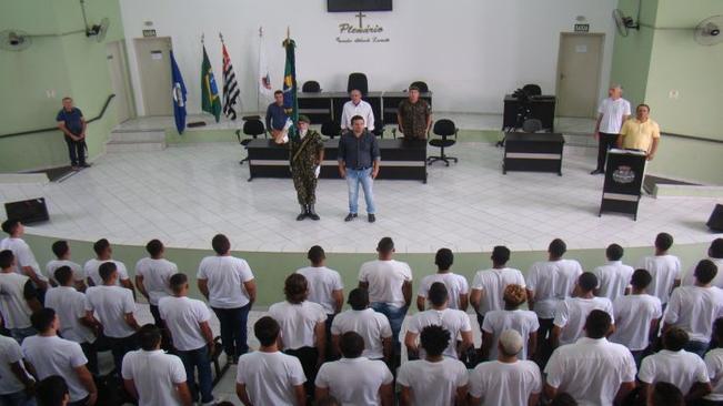JURAMENTO À BANDEIRA NACIONAL